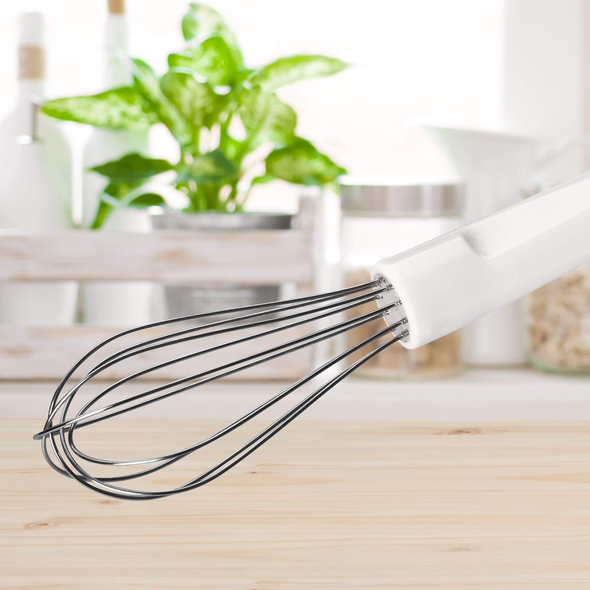 Trzepaczka 20 cm – idealny pomocnik w kuchni