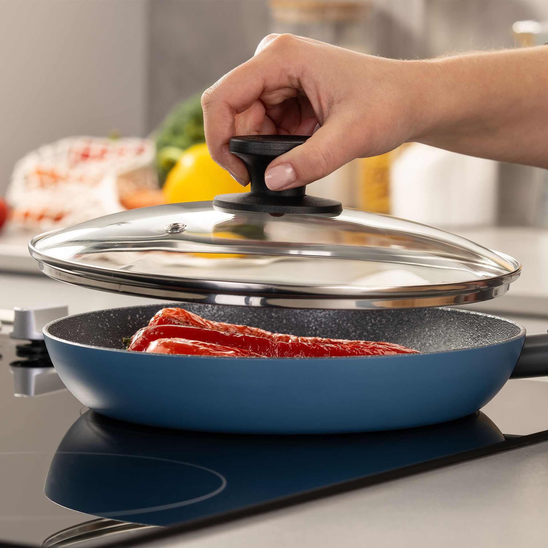Szklana pokrywka do patelni 24 cm - niezawodne przykrycie podczas gotowania