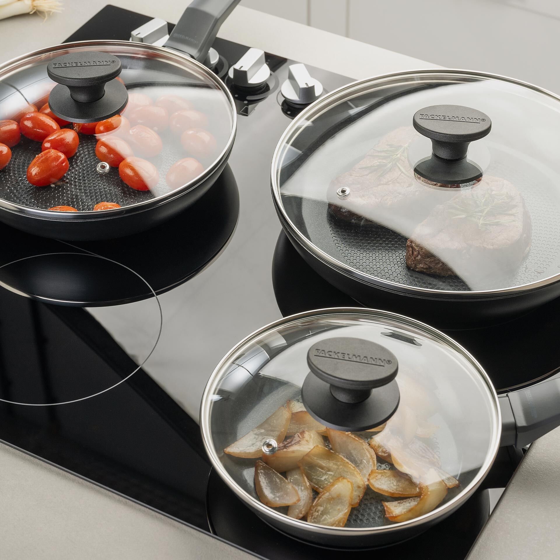 Szklana pokrywka do patelni 24 cm - niezawodne przykrycie podczas gotowania