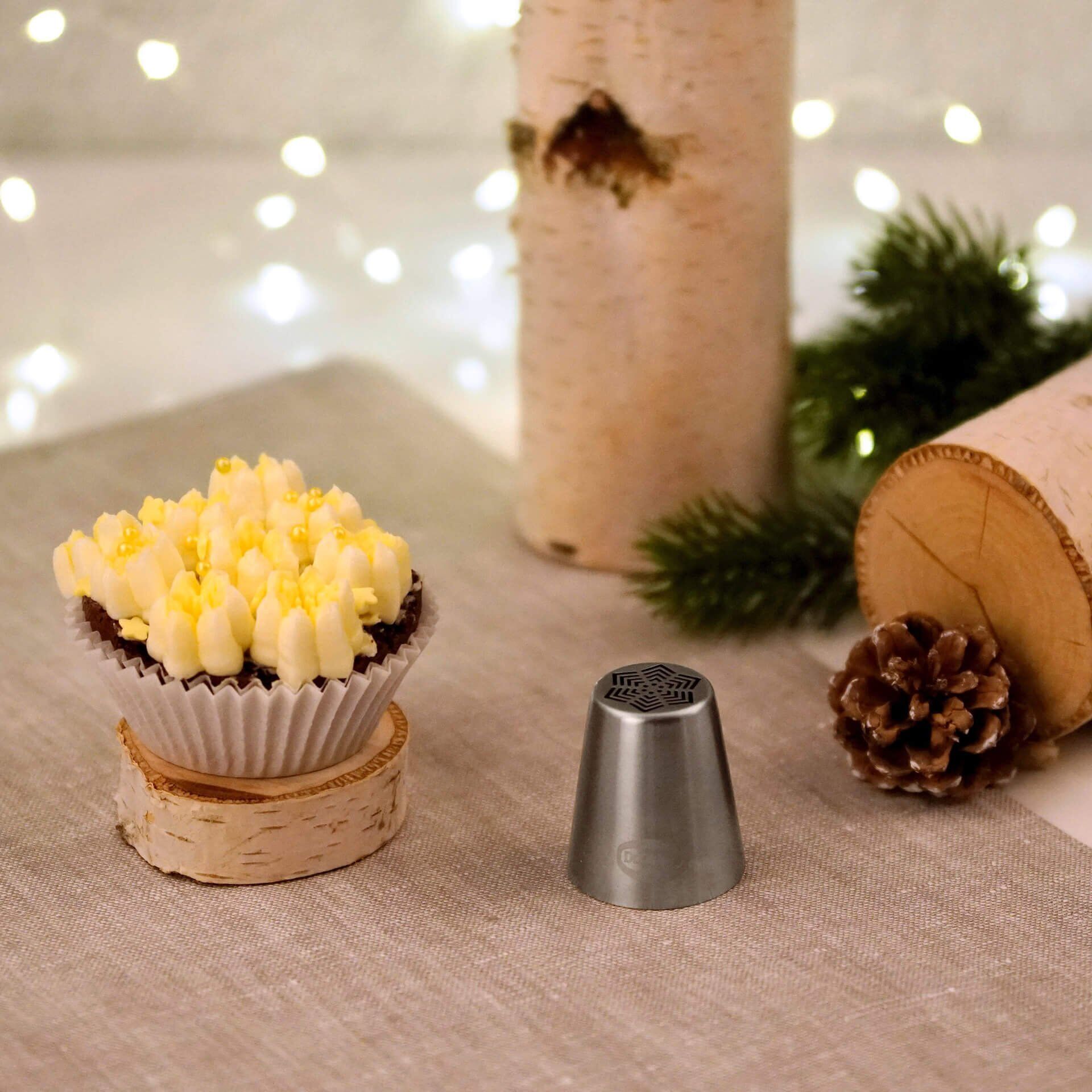 Końcówka dekoracyjna w kształcie gwiazdy z 4 workami do dekoracji