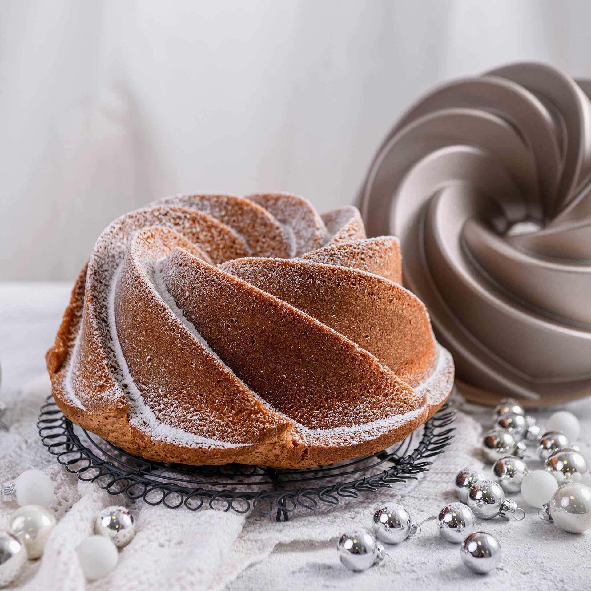 Forma do babki gwiazda Twist – idealne ciasta na Twoim stole