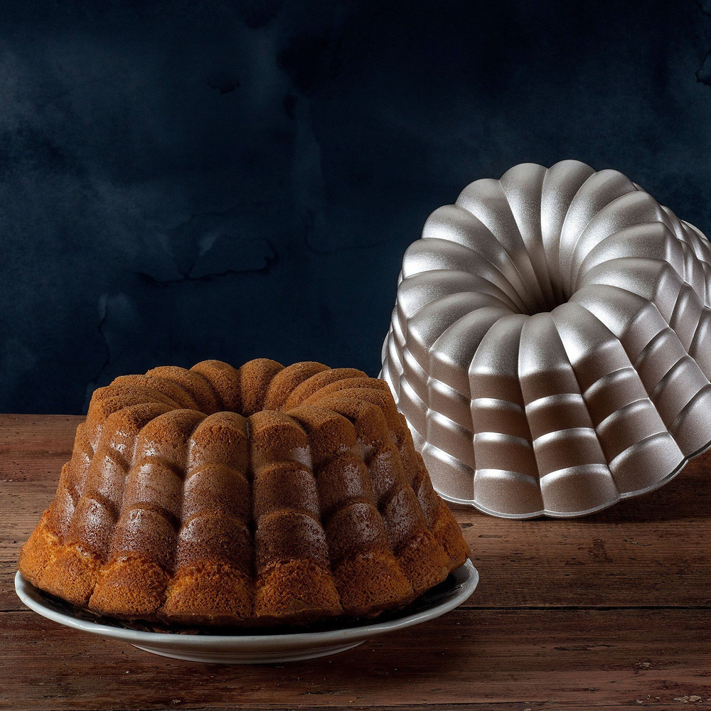 Forma do pieczenia babki , Ø24 cm Dr. Oetker