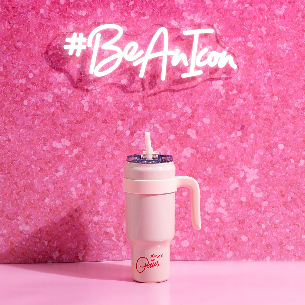 Różowy kubek 1L Paris Hilton