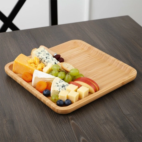 Taca do serwowania drewniana 17x17 cm