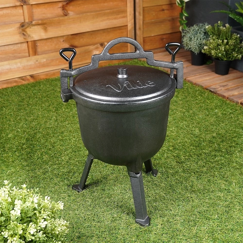 Kociołek żeliwny na nóżkach z pokrywką CAST LINE 8 l