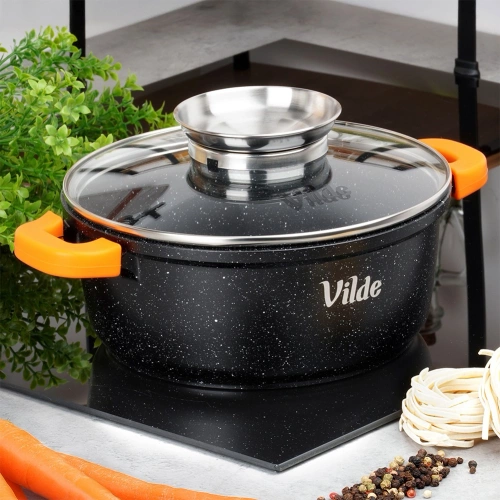 Garnek granitowy ze szklaną pokrywką TERRUNA AROMA 20 cm, 2,1 l