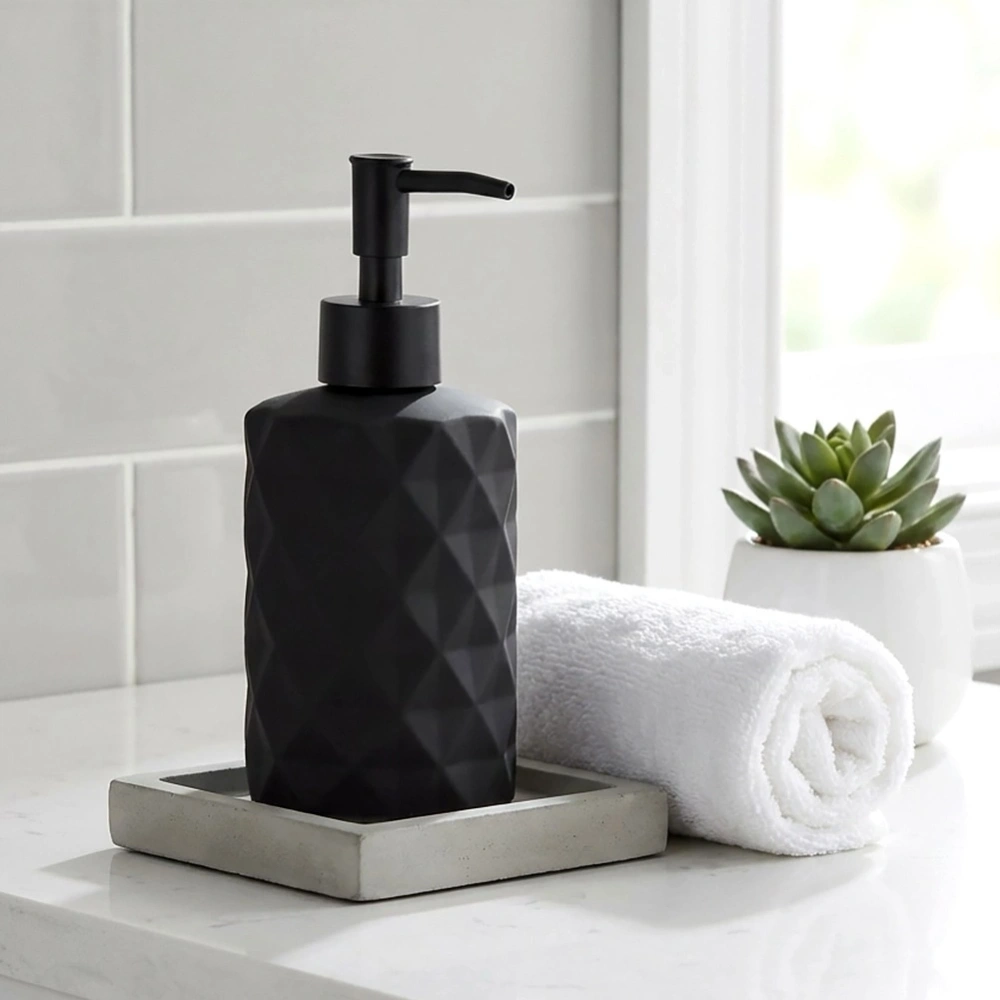 Dozownik do mydła szklany czarny 330 ml