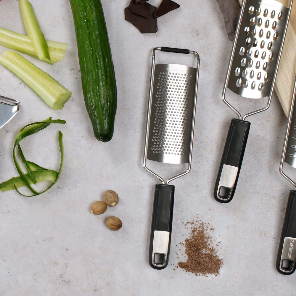 Ręczna tarka do warzyw i owoców - precyzyjne tarcie FACKELMANN