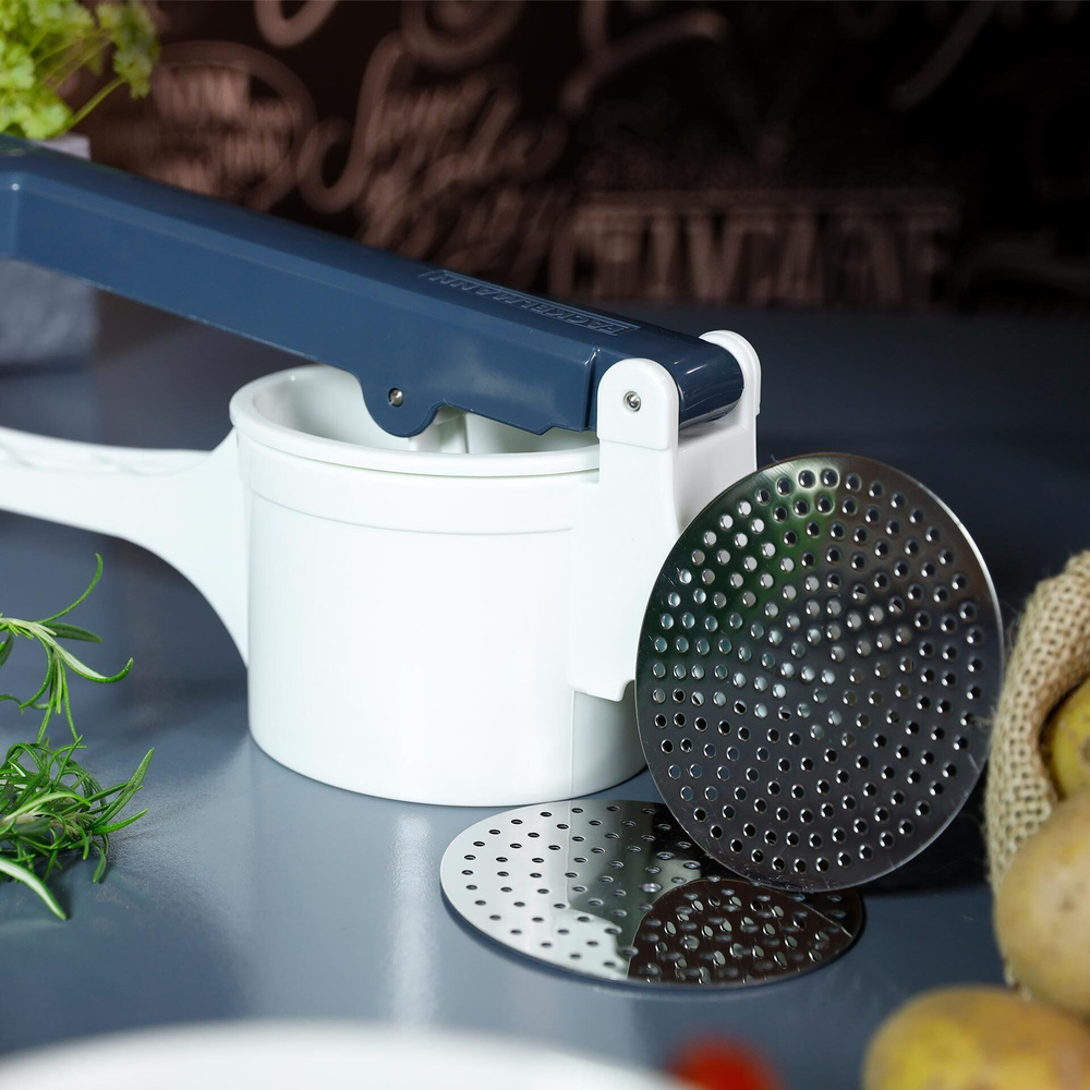 Praska do klusek lanych ziemniaków 4-częściowa z 3 tarczami otworowymi FACKELMANN