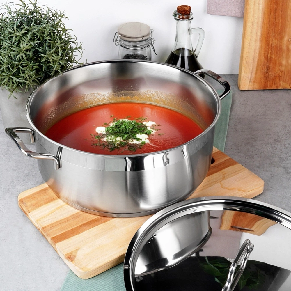 Garnek stalowy z pokrywką ANETT 28 cm, 7 l