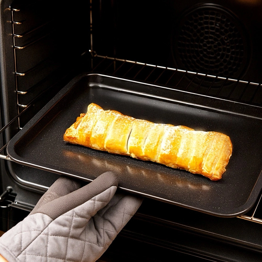 Blacha do pieczenia emaliowana prostokątna 41x32x2,5 cm