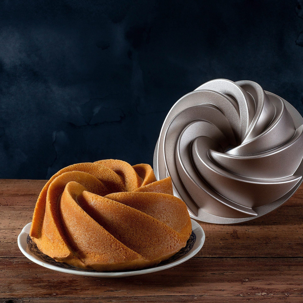 Forma do pieczenia babki, Ø22 cm Dr. Oetker