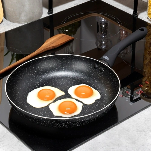 Patelnia granitowa BLACK LINE 26 cm