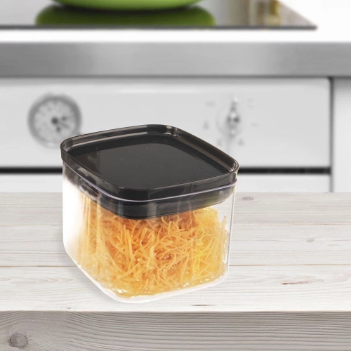 Pojemnik na produkty sypkie z pokrywką i uszczelką kwadratowy 700 ml