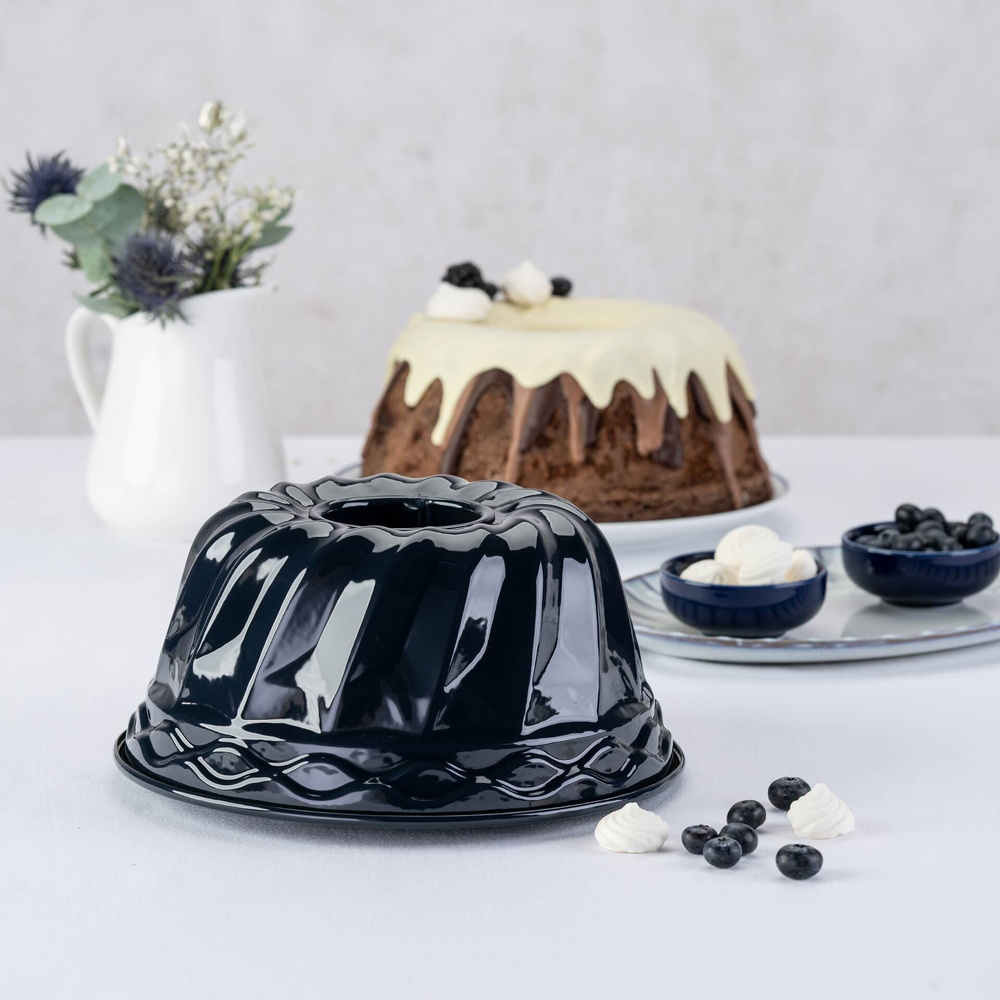 Forma do pieczenia ciast babki, Ø22 cm, emaliowana Dr. Oetker