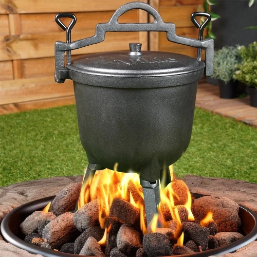 Kociołek żeliwny na nóżkach z pokrywką CAST LINE 8 l