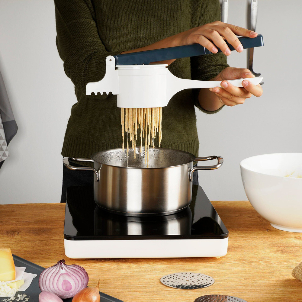 Praska do klusek lanych ziemniaków 4-częściowa z 3 tarczami otworowymi FACKELMANN