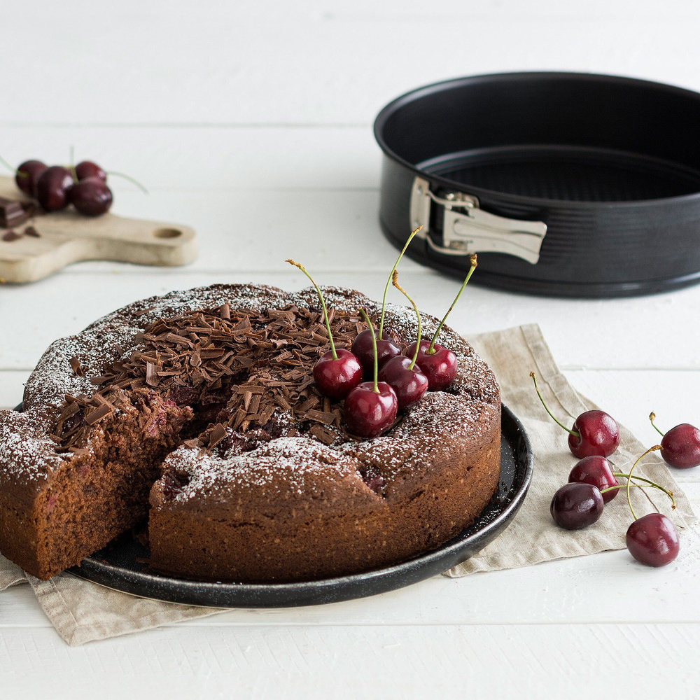 Forma do pieczenia z odpinanym dnem Black Metallic, Ø24 cm Zenker